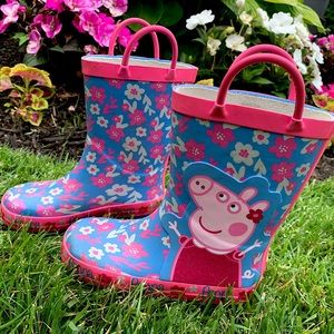 Peppa Pig Rain Boots. Little Kid Size 8